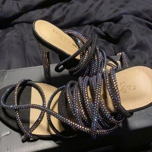 These iridescent sexy lace up shoes are EVERYTHING